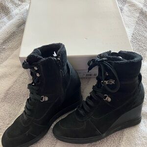 Black Women's High-Top Sneakers